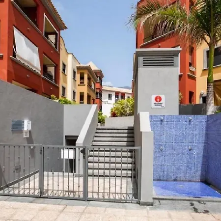 Fuer 3 Personen Und 1 Kind In Adeje Costa Adeje (Tenerife)